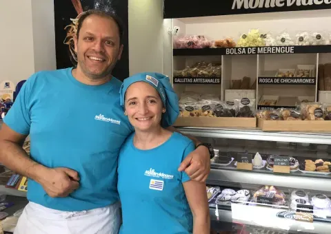 Gastón Robuschi i Carolina Mattos